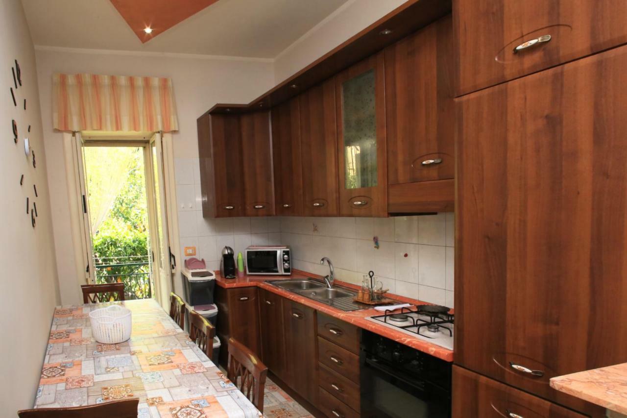 Enjoy Solemare Bed & Breakfast Casola di Napoli Ngoại thất bức ảnh